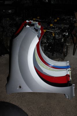 RENAULT R 9 ÇAMURLUK ORİJİNAL YEDEK PARÇA_3E8